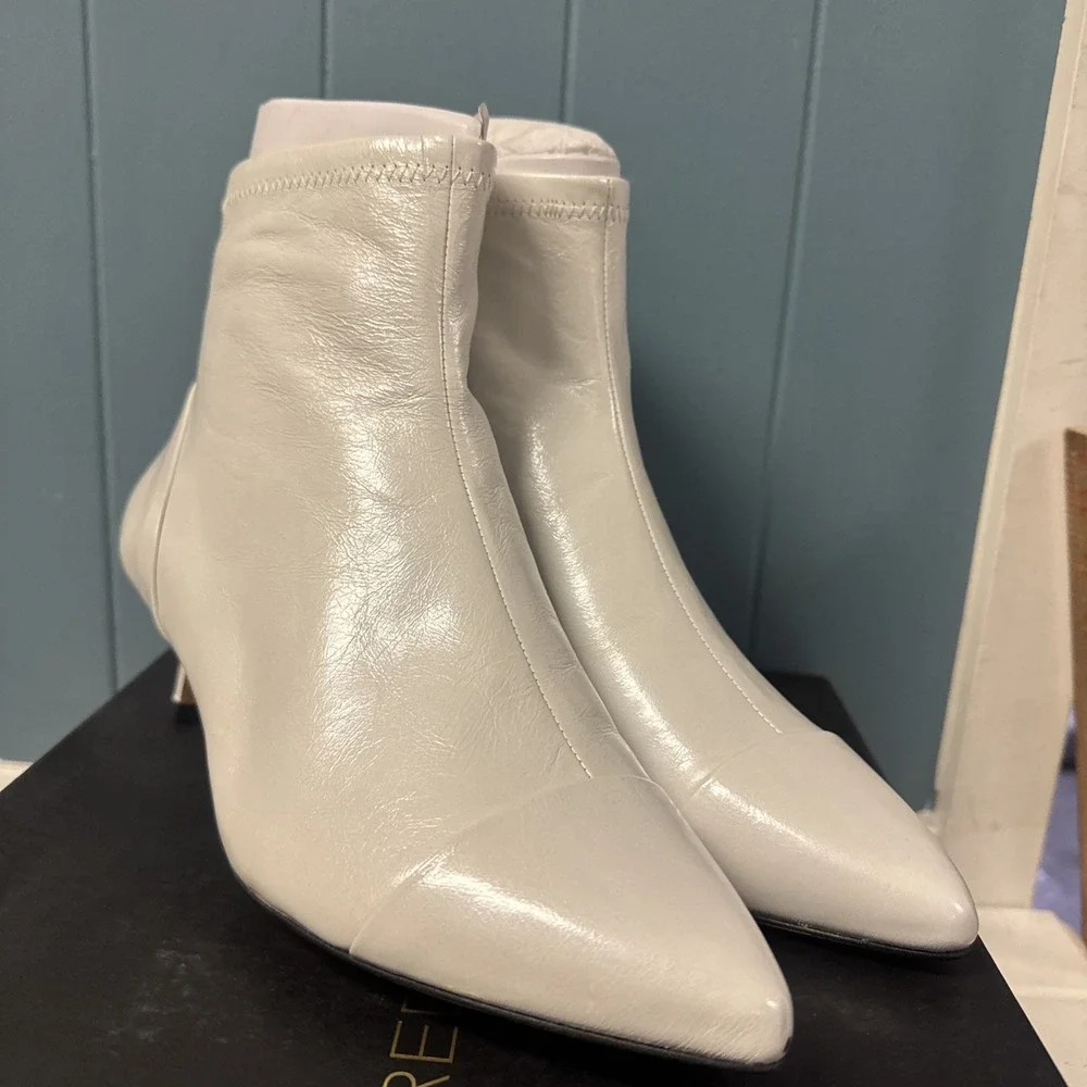 Rebecca‎ Minkoff Siya Leather White Pointed Toe Booties size 6.5 M Boots